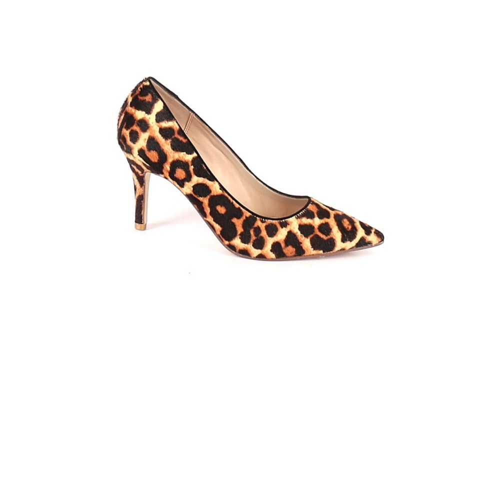 Pelle Moda leopard pumps.